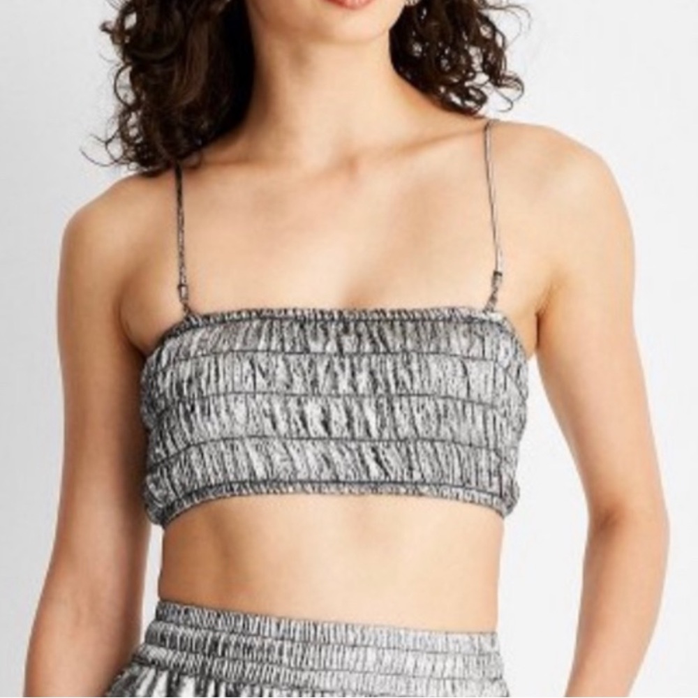 NWT! Future Collective Alani Noelle metallic strappy fitted crop top